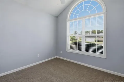 2142 Queen Elizabeth Lane Hope Mills NC 28348