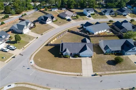 2142 Queen Elizabeth Lane Hope Mills NC 28348