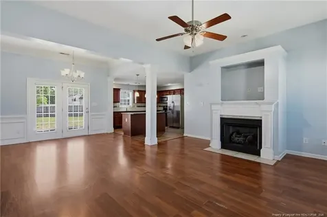 2142 Queen Elizabeth Lane Hope Mills NC 28348