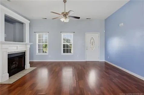 2142 Queen Elizabeth Lane Hope Mills NC 28348