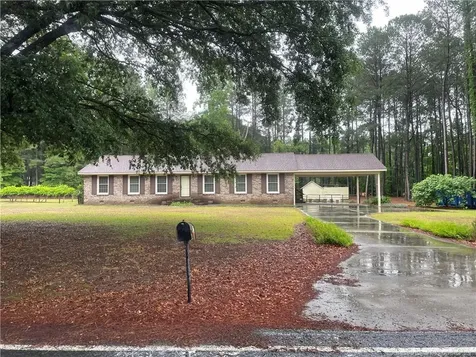 209 Sunset Park Road Bladenboro NC 28320