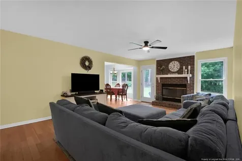 6208 Lakeway Drive Fayetteville NC 28306
