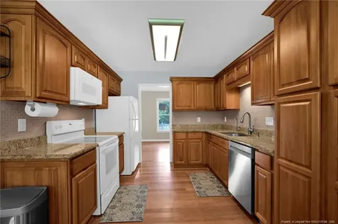 6208 Lakeway Drive Fayetteville NC 28306