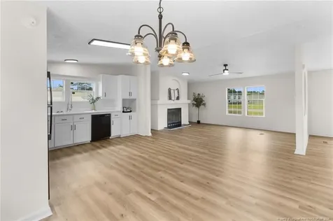 4133 Frontier Avenue Fayetteville NC 28312