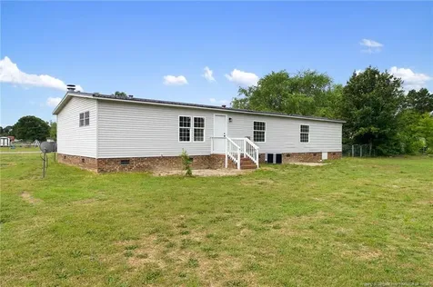 4133 Frontier Avenue Fayetteville NC 28312