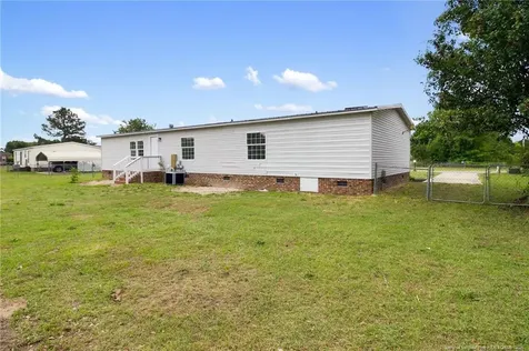 4133 Frontier Avenue Fayetteville NC 28312