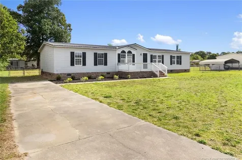 4133 Frontier Avenue Fayetteville NC 28312
