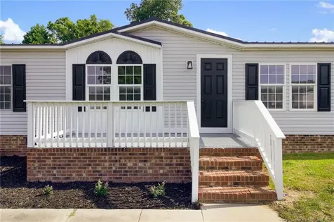 4133 Frontier Avenue Fayetteville NC 28312