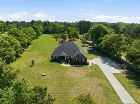 2589 June Johnson Road Raeford NC 28376