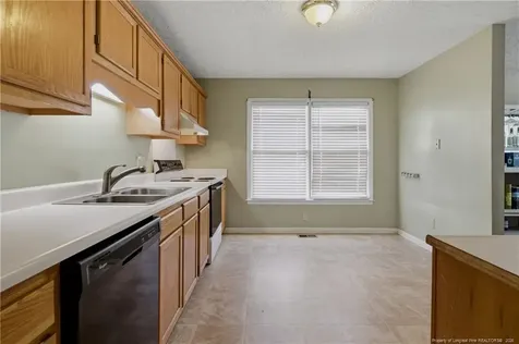 5532 Bear Creek Circle Fayetteville NC 28304