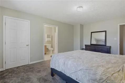 5532 Bear Creek Circle Fayetteville NC 28304