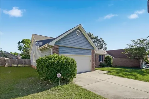 5532 Bear Creek Circle Fayetteville NC 28304