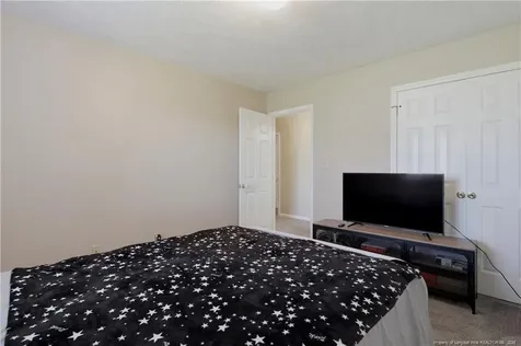 5532 Bear Creek Circle Fayetteville NC 28304