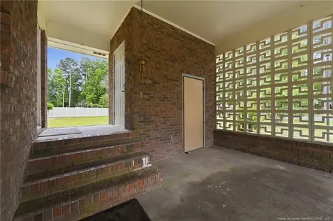 246 Oak Street Wallace NC 28466