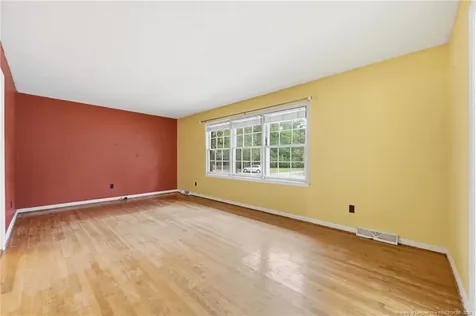 246 Oak Street Wallace NC 28466