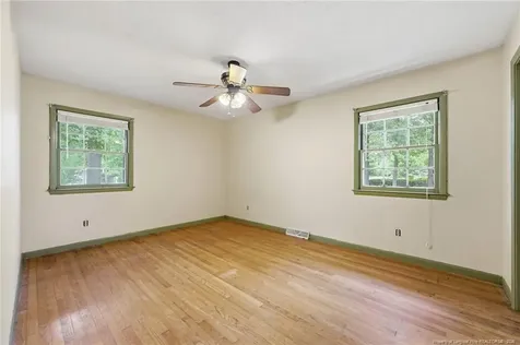 246 Oak Street Wallace NC 28466