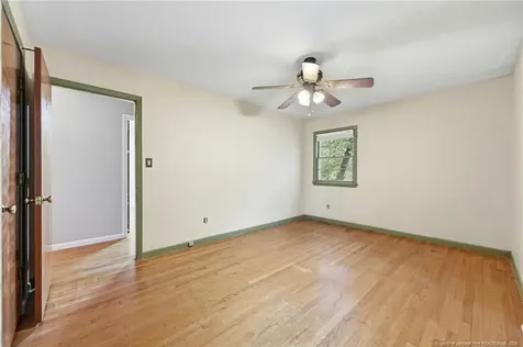 246 Oak Street Wallace NC 28466