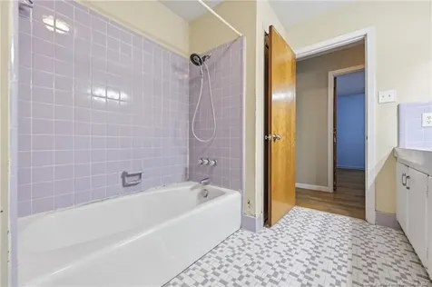 246 Oak Street Wallace NC 28466