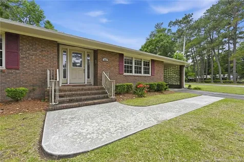 246 Oak Street Wallace NC 28466