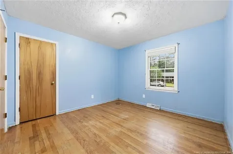 246 Oak Street Wallace NC 28466