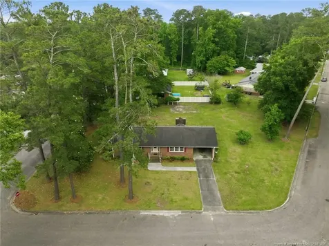 246 Oak Street Wallace NC 28466