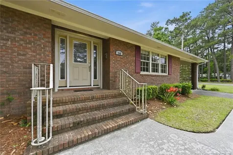 246 Oak Street Wallace NC 28466