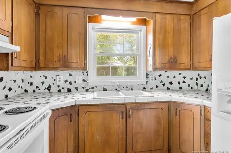 1705 Doyle Court Fayetteville NC 28304