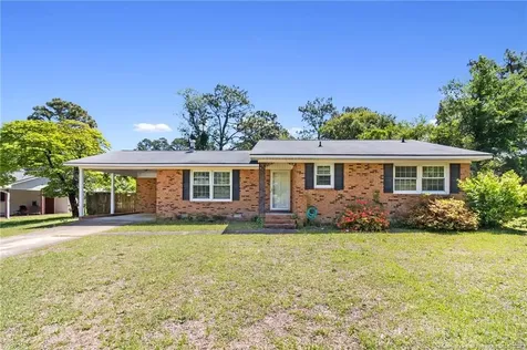 1705 Doyle Court Fayetteville NC 28304
