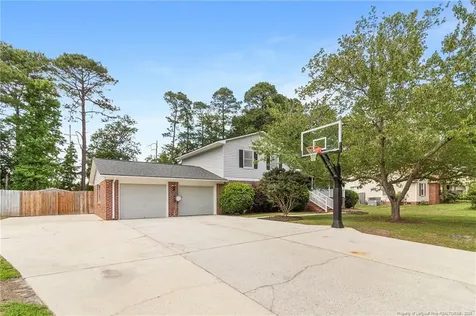 2520 Lull Water Drive Fayetteville NC 28306
