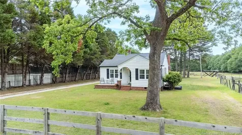 15951 Us Highway 15 501 Highway Aberdeen NC 28315