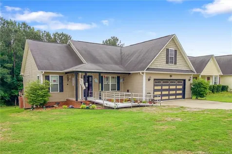 5313 Wallbrook Drive Fayetteville NC 28306