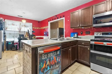 5313 Wallbrook Drive Fayetteville NC 28306