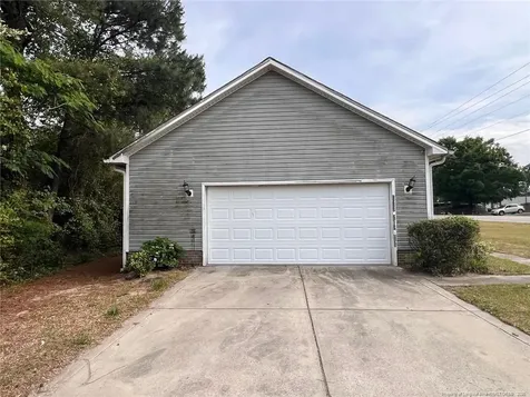 128 Copper Creek Drive Raeford NC 28376