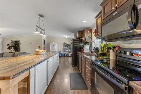 152 John Brown Road Raeford NC 28376