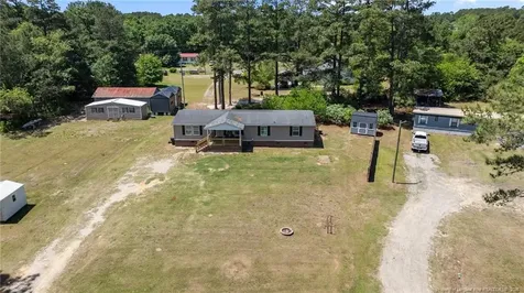 152 John Brown Road Raeford NC 28376