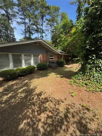 2224 Mirror Lake Dr Drive Fayetteville NC 28303