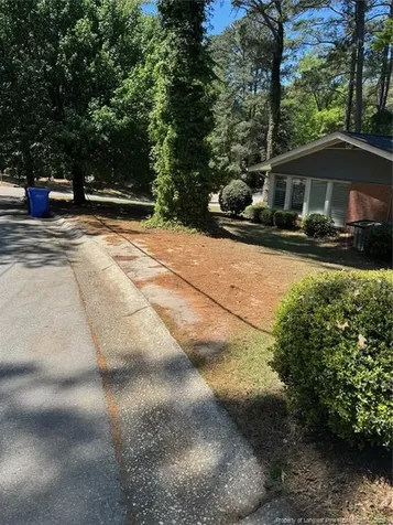 2224 Mirror Lake Dr Drive Fayetteville NC 28303