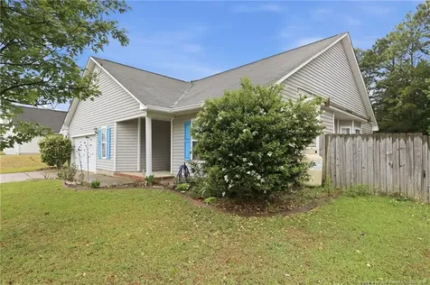 2628 Daniel Boone Lane Hope Mills NC 28348