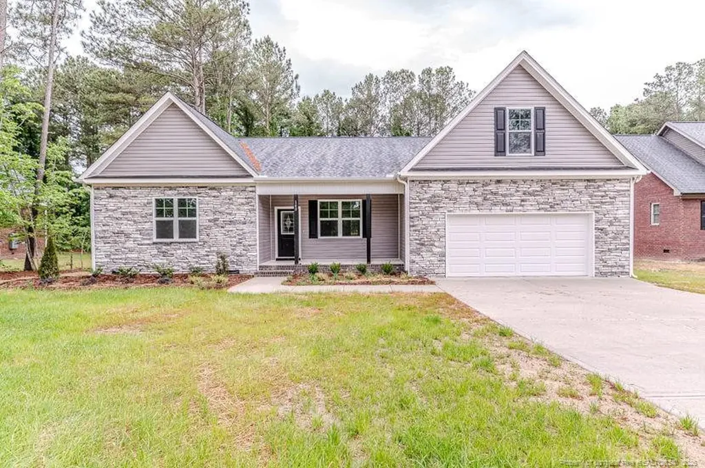 143 River Falls Road Sanford NC 27332