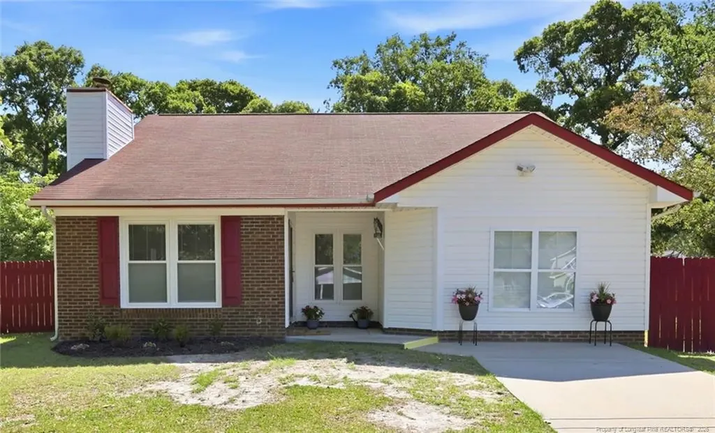 7338 Pebblebrook Drive Fayetteville NC 28314