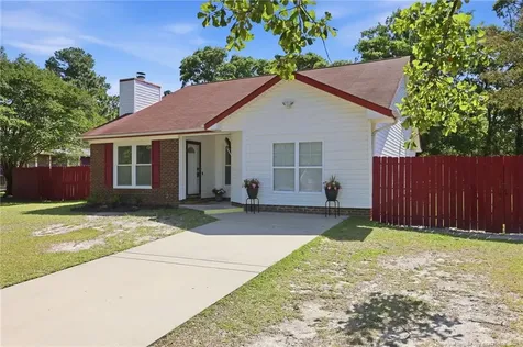 7338 Pebblebrook Drive Fayetteville NC 28314