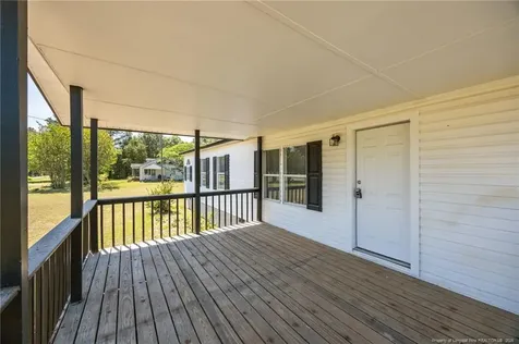 810 Mckoy Town Road Cameron NC 28326