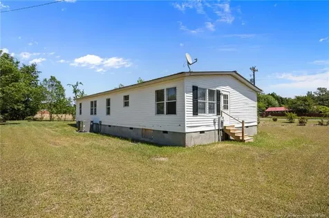 810 Mckoy Town Road Cameron NC 28326