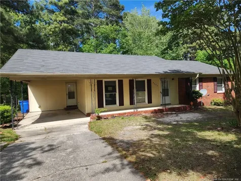 1563 Boros Drive Fayetteville NC 28303