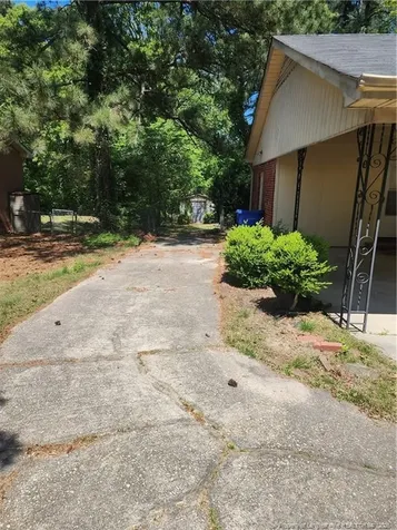 1563 Boros Drive Fayetteville NC 28303