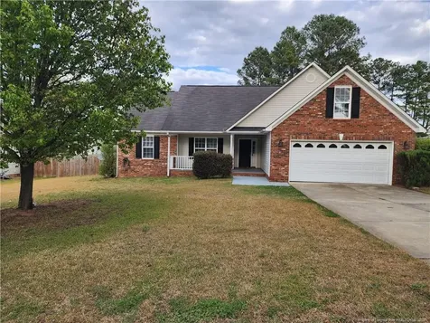 136 Cross Creek Drive Raeford NC 28376