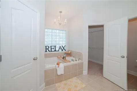 1630 Pristine Lane Hope Mills NC 28348
