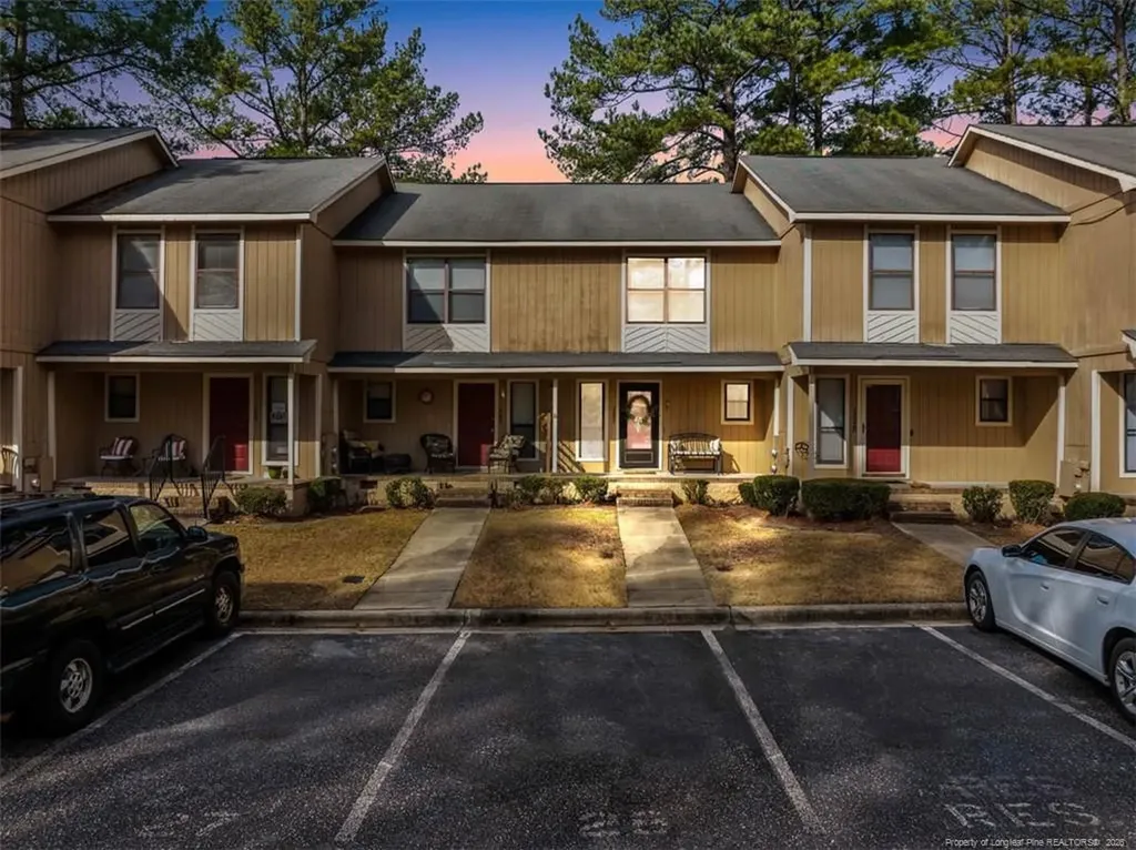 1207 Huntsman Court Fayetteville NC 28303