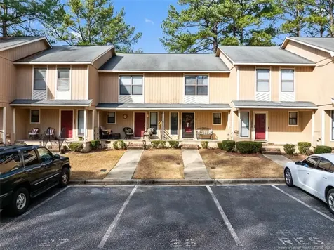 1207 Huntsman Court Fayetteville NC 28303