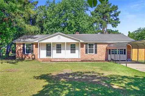 1520 Darvel Avenue Fayetteville NC 28304